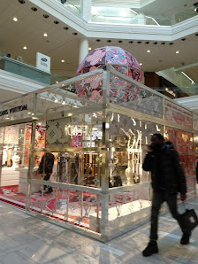 Copley Place photo 3