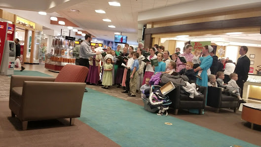 Apple Blossom Mall photo 3