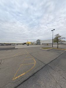 Oakland Mall photo 7