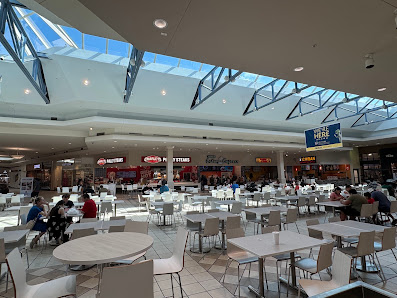 Prien Lake Mall photo 2