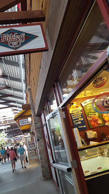 Outlets at the Dells photo 4