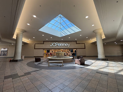 Eastdale Mall photo 2