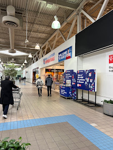 Dougall Square photo 1