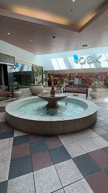 University Mall photo 2