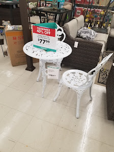 Sherwood Plaza photo 1