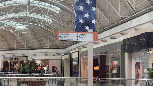 SouthPark Mall photo 3