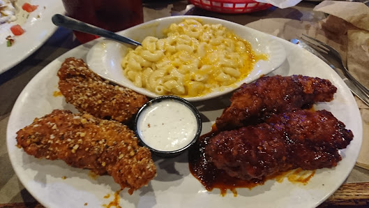 Lakeline Plaza photo 4