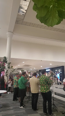 Parkway Plaza photo 3