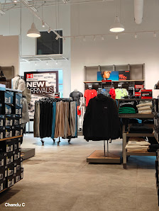 Under Armour Factory House - Mapleton Centre photo 2