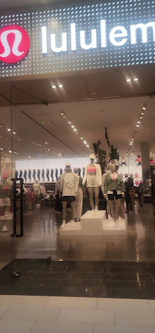 Barton Creek Square photo 3