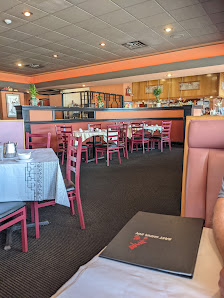 North Aurora Plaza photo 3