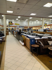 Canton Twp. Plaza photo 2