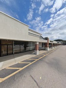 Franklin Shopping Plaza photo 3