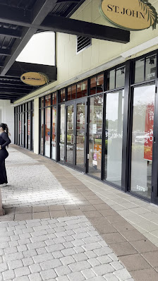 The Colonnade Outlets photo 4