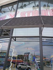 Beverly Center photo 2