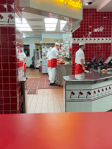 Village on the Parkway photo 4