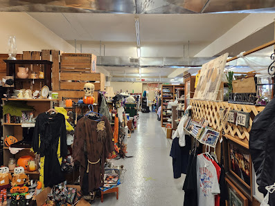 Heartland Antique Mall photo 2