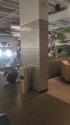 Westport Plaza photo 2