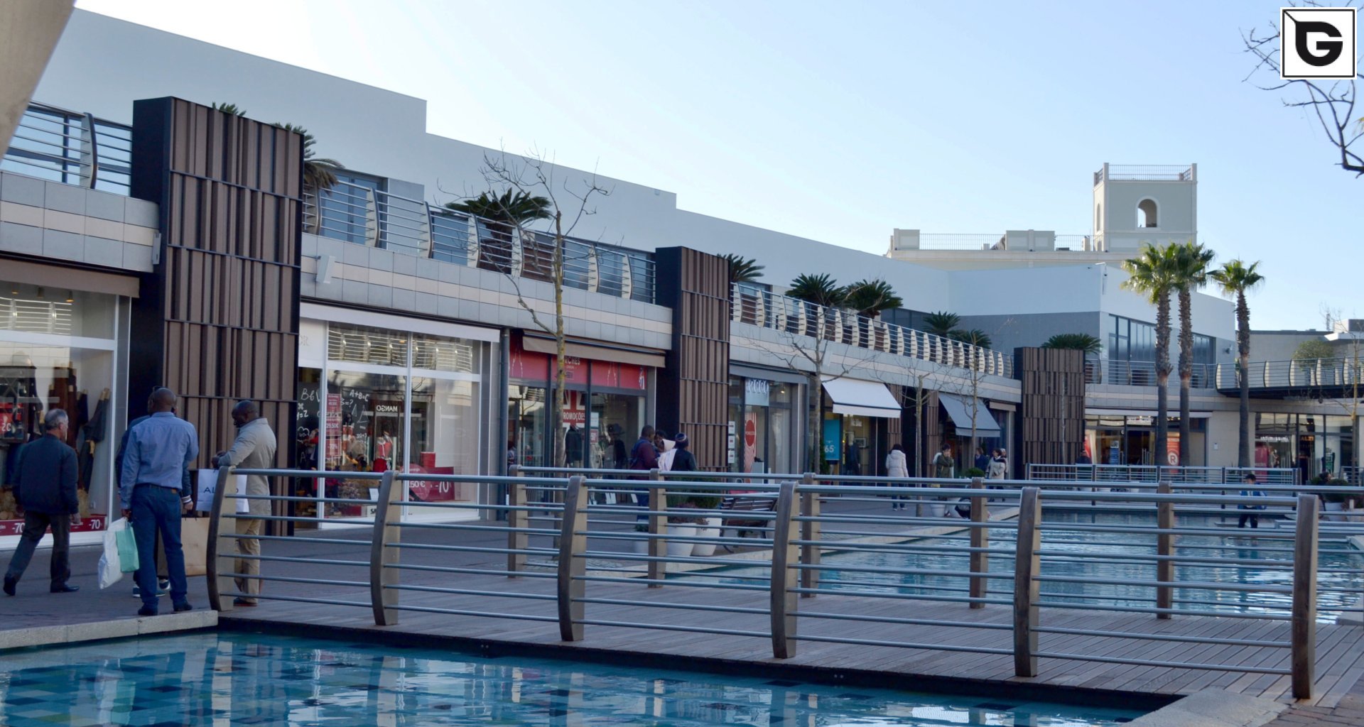 35 Main Street Outlet