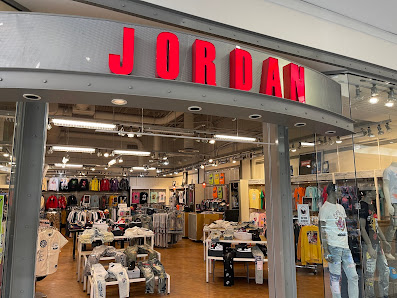 Mall St. Vincent photo 4