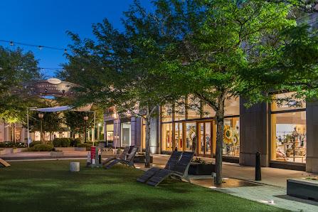 Stony Point Fashion Park photo 5