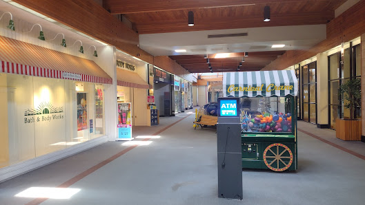 Three Star Mall photo 1