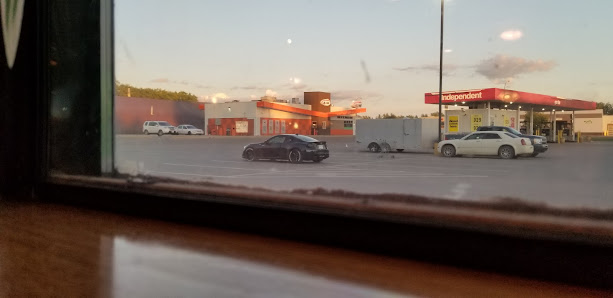 Northland Plaza photo 2