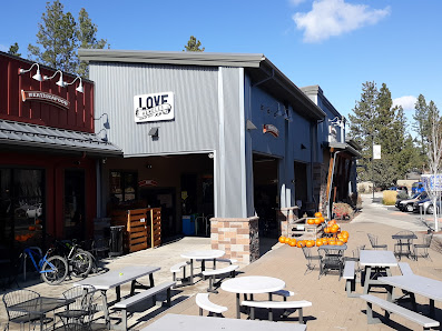 Brookswood Meadow Plaza photo 1