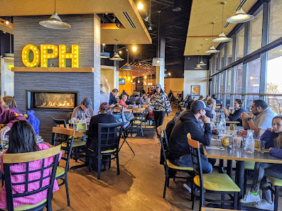 MSP Rent a Car Center photo 2