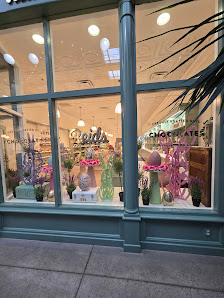 Old Quebec Street Shoppes photo 1