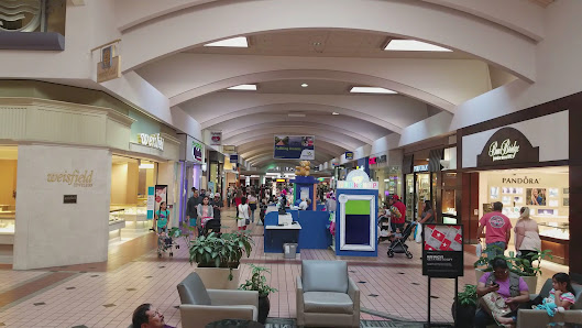 Columbia Center photo 2