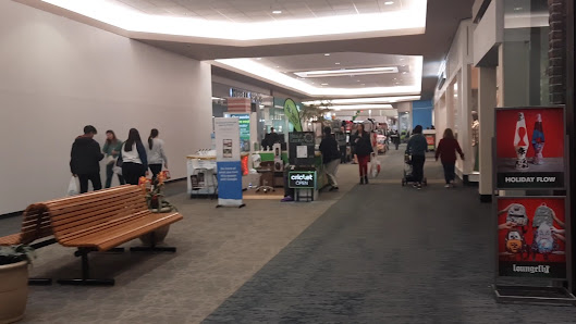 Meadowbrook Mall photo 3