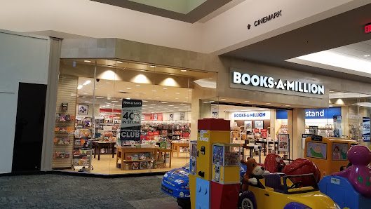 Meadowbrook Mall photo 4