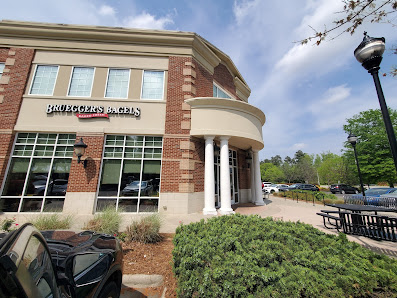 Tryon Village photo 1