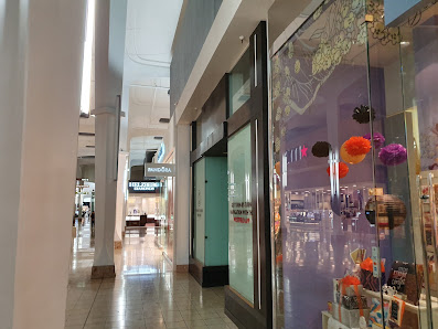 Southcenter Square photo 2