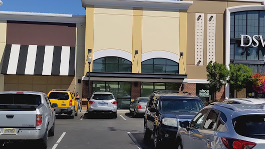 Southcenter Square photo 3