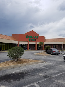 Lake Park Outlets photo 1