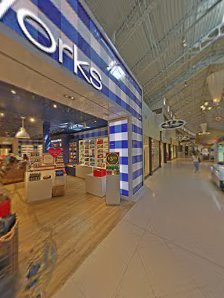 Dolphin Mall photo 7