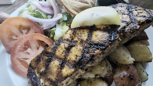 Cross Hill Market photo 3