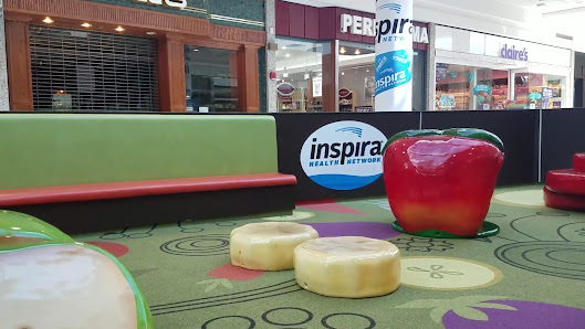 Cumberland Mall photo 3