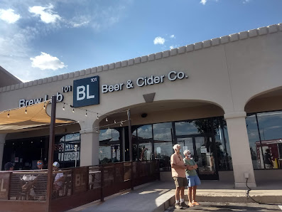 Country Club Center photo 4