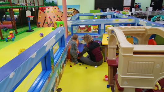 Garden City Shopping Center photo 2