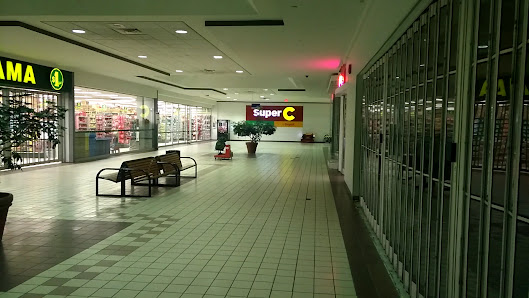 Place Désormeaux photo 3