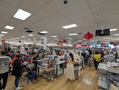 Las Tiendas Plaza photo 2