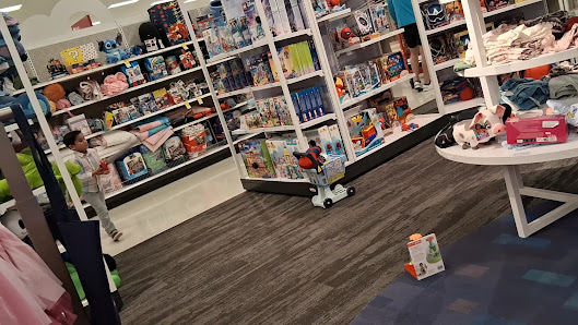 Las Tiendas Plaza photo 3