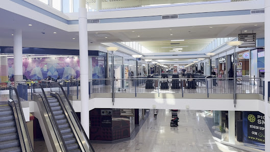 Staten Island Mall photo 2