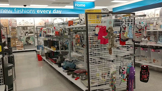 Shoppers World of Brookfield photo 3