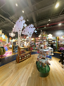 Southcentre Mall photo 7