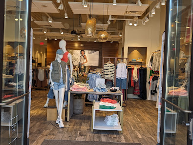 The Corners of Brookfield photo 2