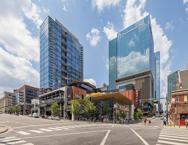 Fifth + Broadway photo 6